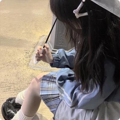 蒙娜丽莎与血月